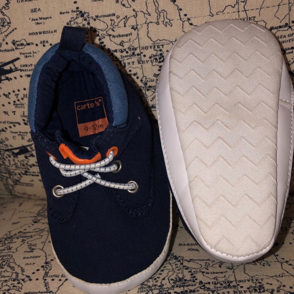 Crib shoes